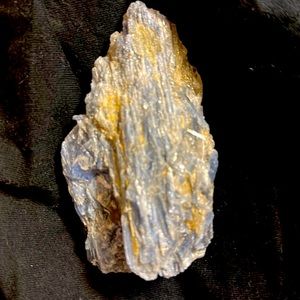 Raw Kynzanite crystal